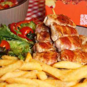 9. Pileci Raznjci