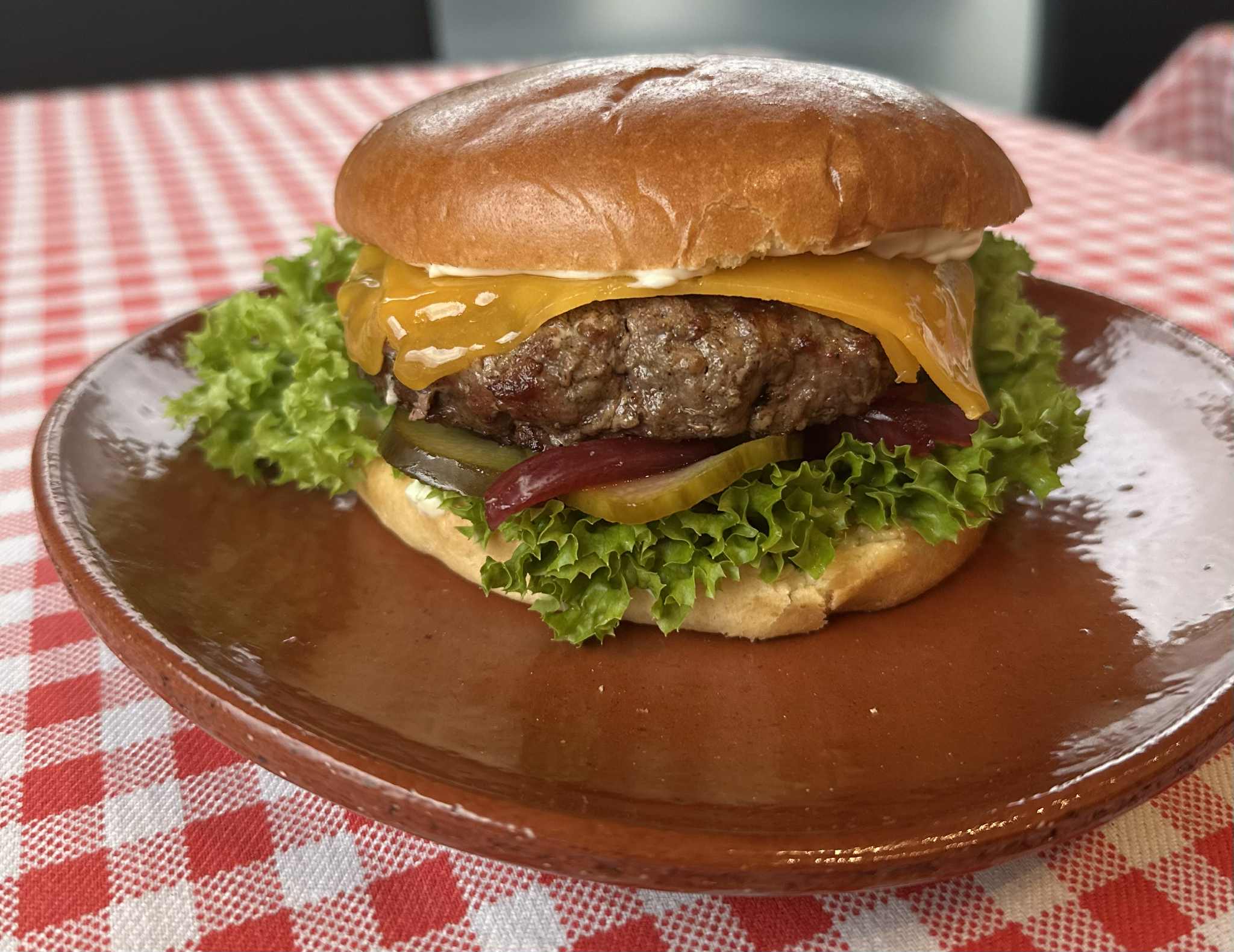 CLASSIC ANGUS BURGER