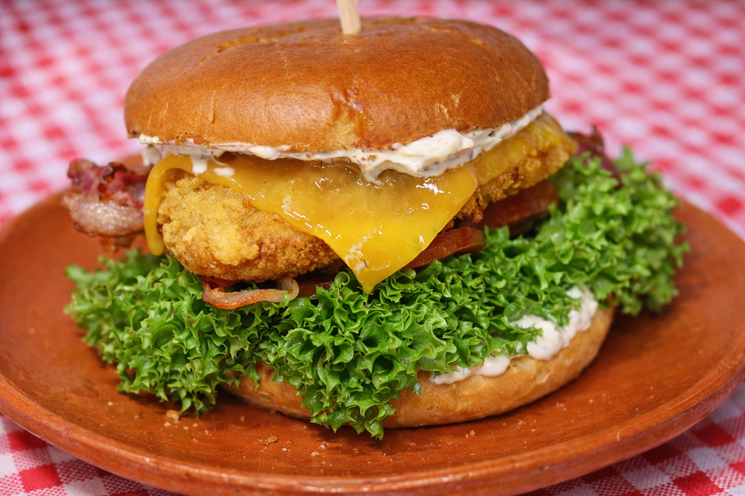 10. Crispy Chicken Burger (almindelig eller spicy) 